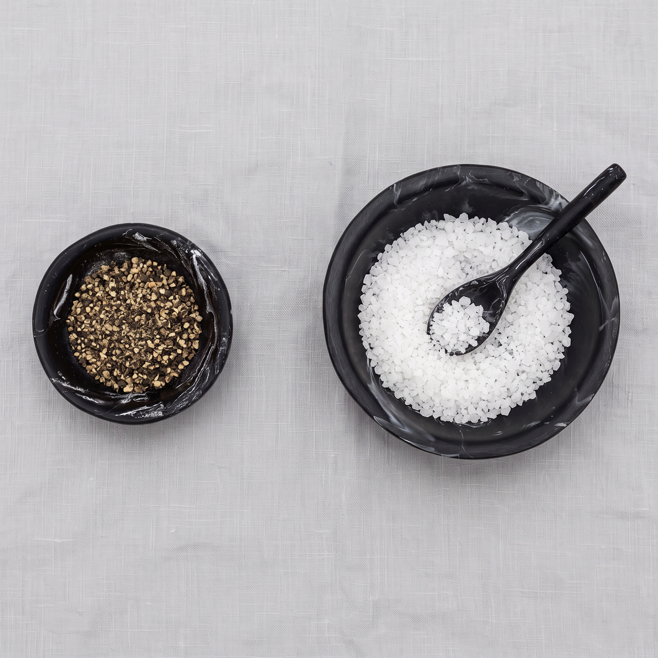 Salt Bowl + Relish Bowl + Spoon Set